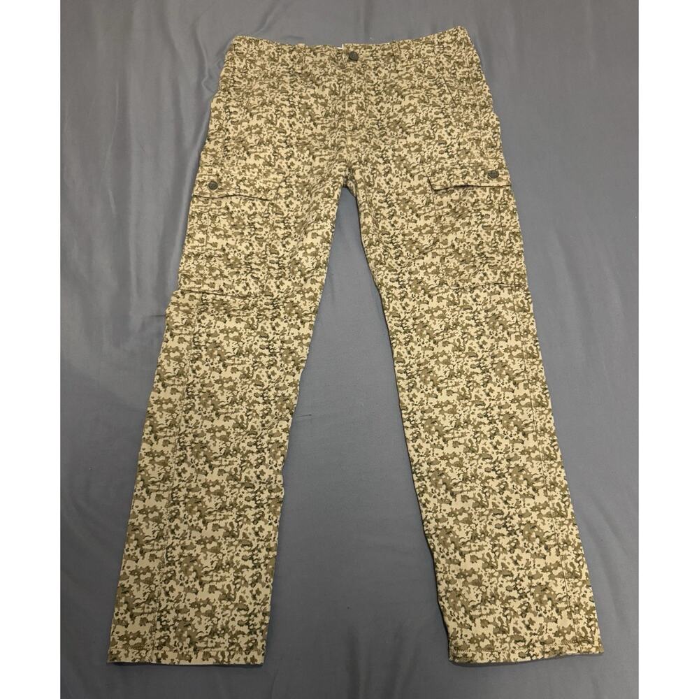 Levis Men’s Slim Straight Cargo Pants Desert Camo ~32x27‎ Utility